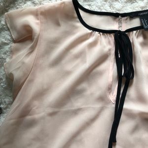 •Pink Flowy Blouse•